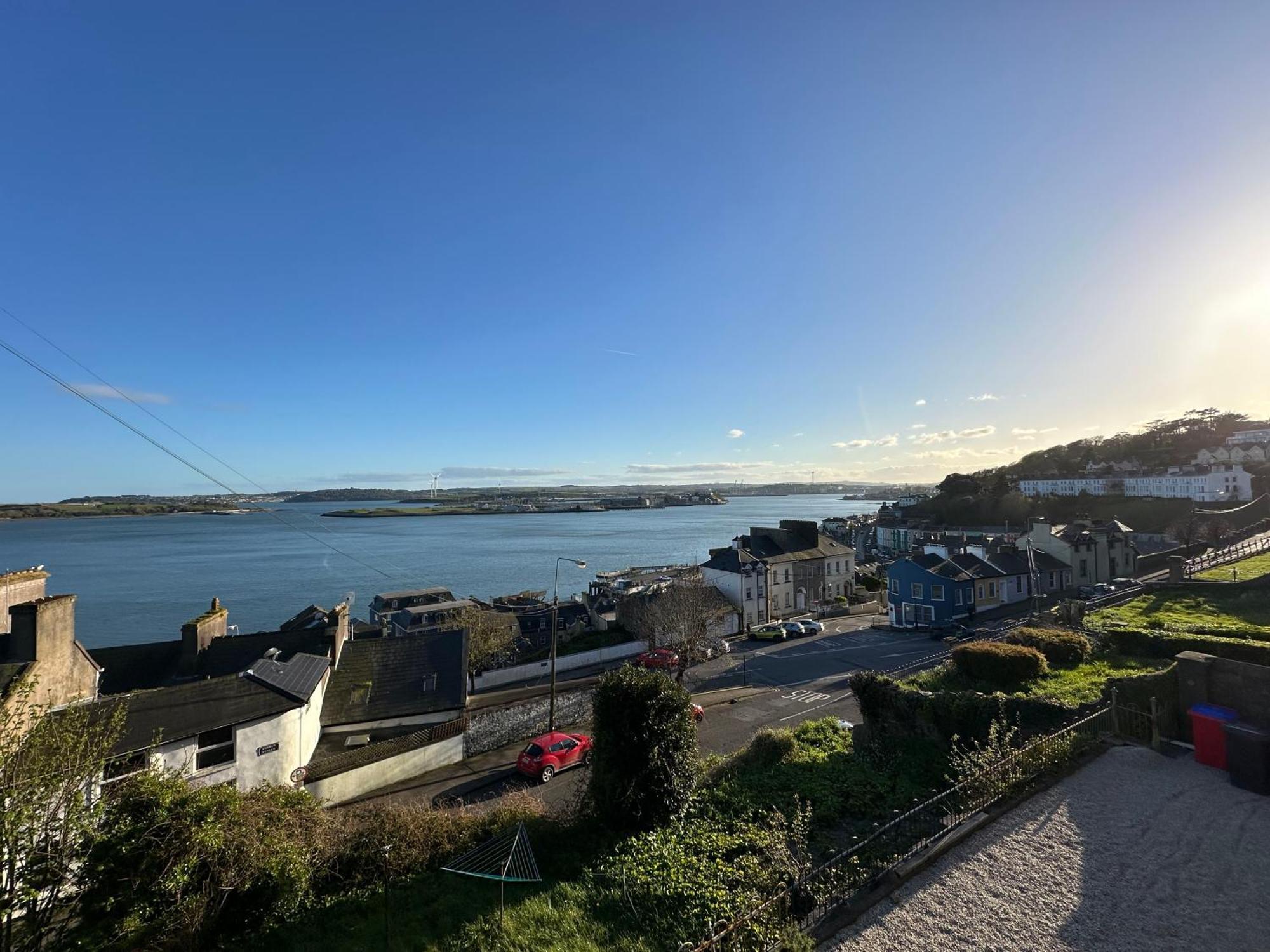 Hotel Westways House Cobh Exterior foto